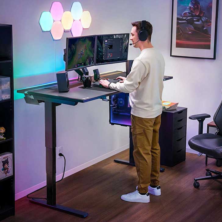 migliore scrivania gaming stand 
