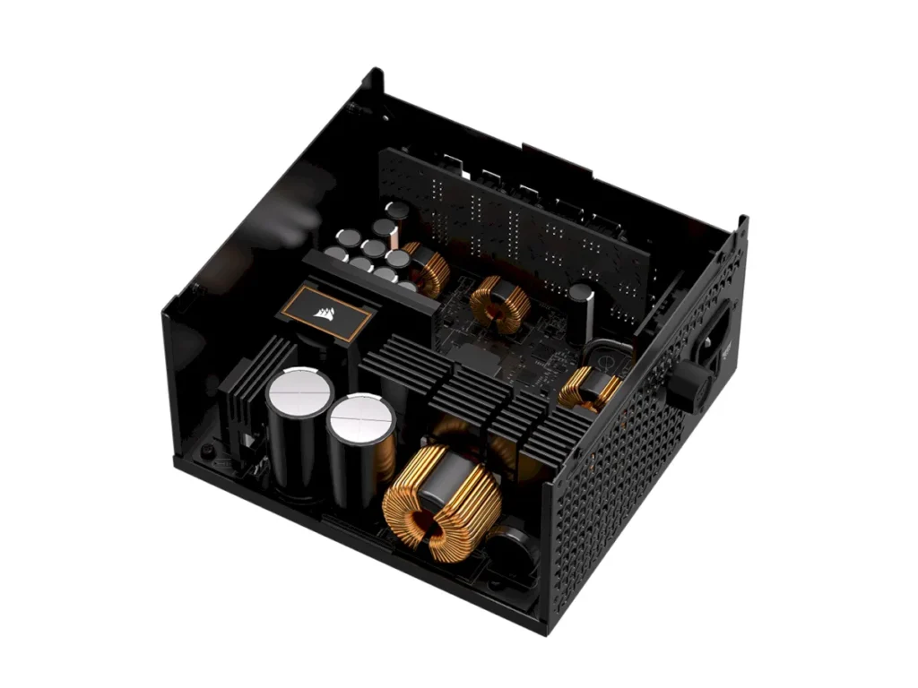 Alimentatori corsair RM750X SHIFt 4